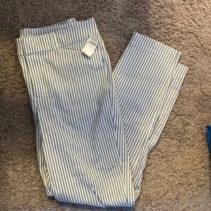 Old Navy Pixie Pants, women’s size 6